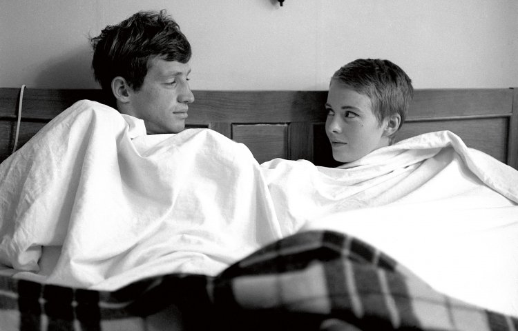 Cinema do Dragão homenageia Jean-Luc Godard com exibição de clássicos do diretor franco-suíço com ingressos promocionais